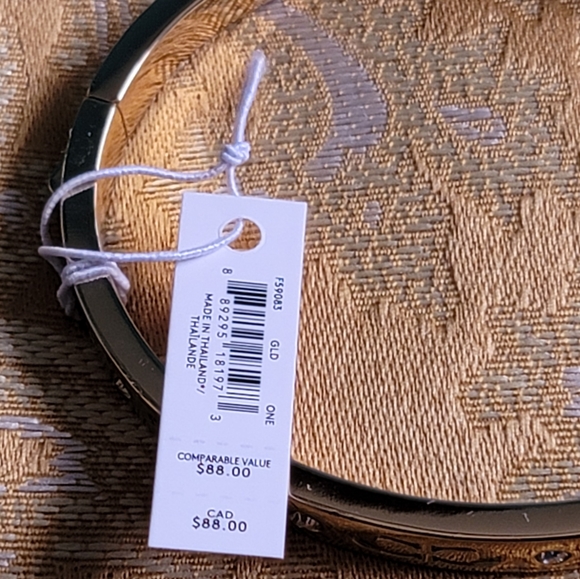 Coach Gold-tone BANGLE Jewelry Bracelet - Picture 7 of 7